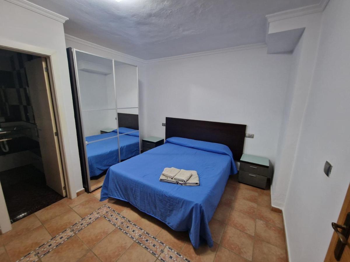 Habitaciones Miramar Bolonia Exterior photo