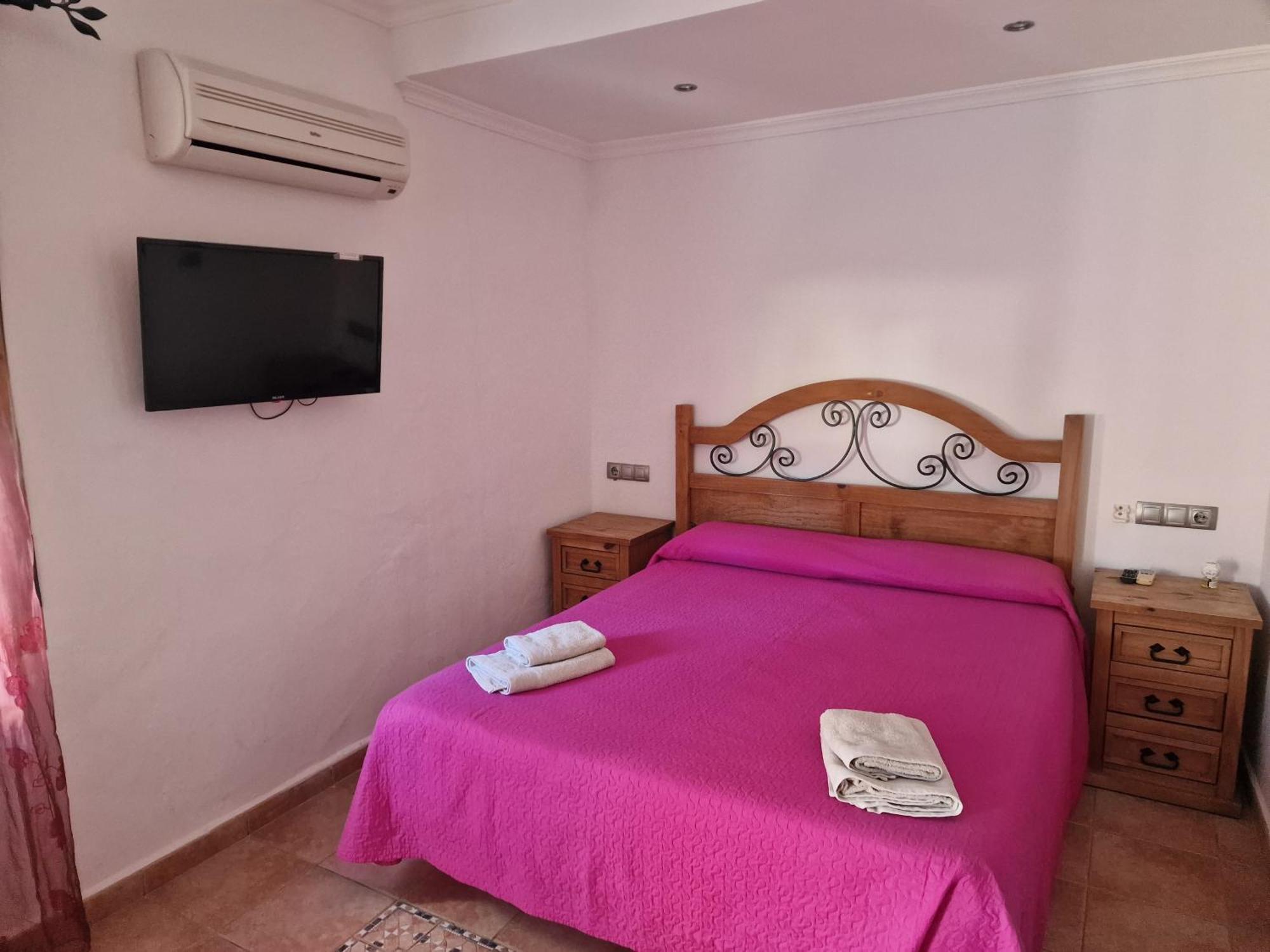 Habitaciones Miramar Bolonia Exterior photo